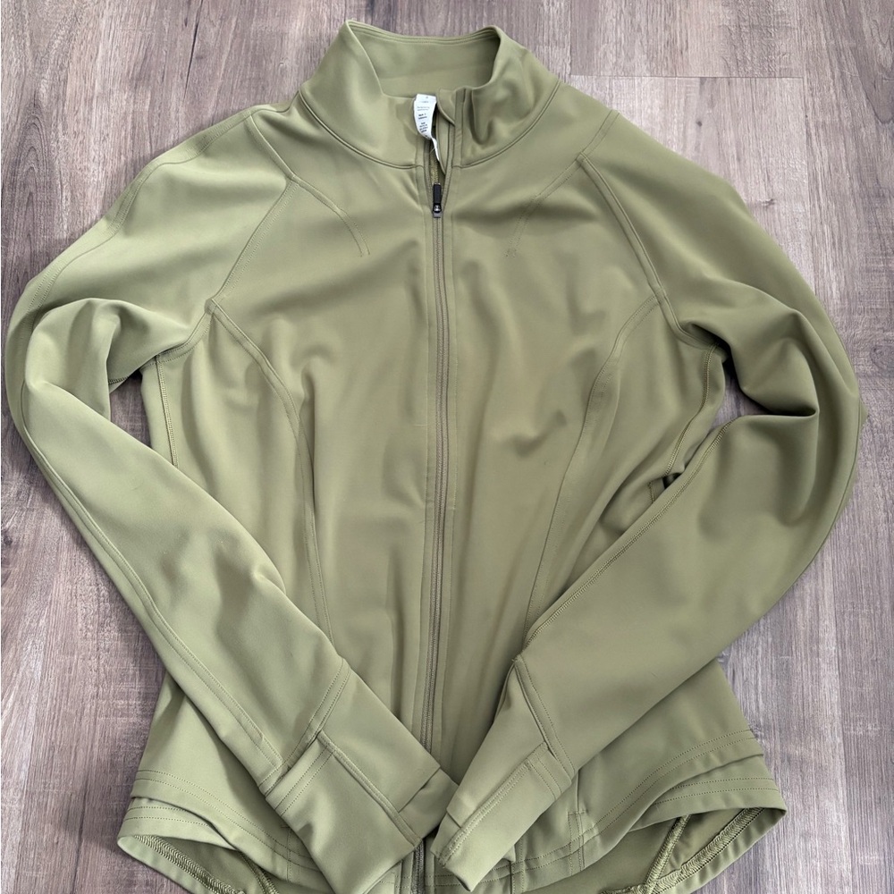 Lululemon InStill Jacket - Picture 3 of 5